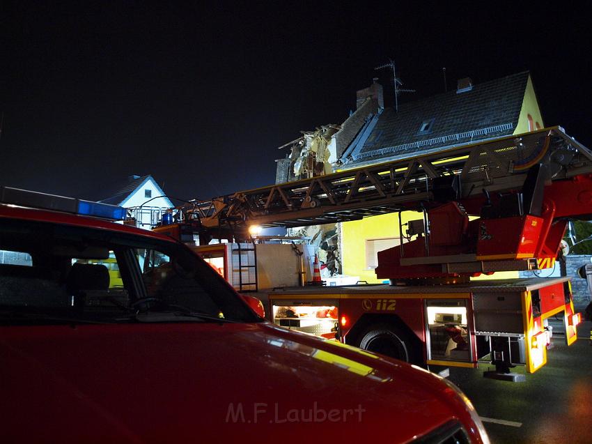 Hausexplosion Bruehl bei Koeln Pingsdorferstr P113.JPG